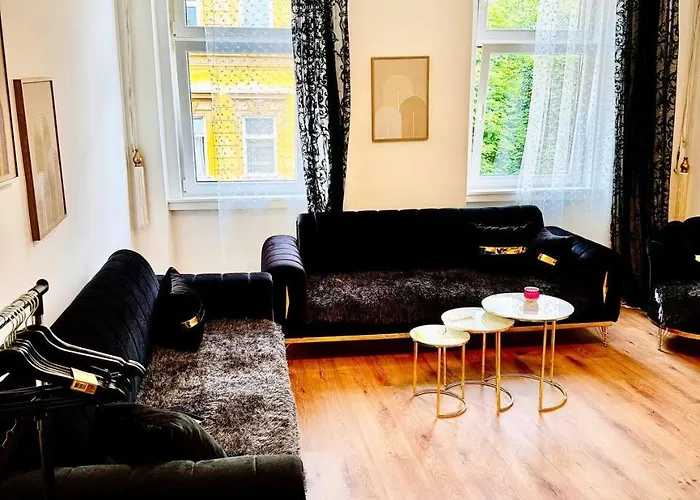 Apartment Cozy In Maerzstrasse Area Mz37 *